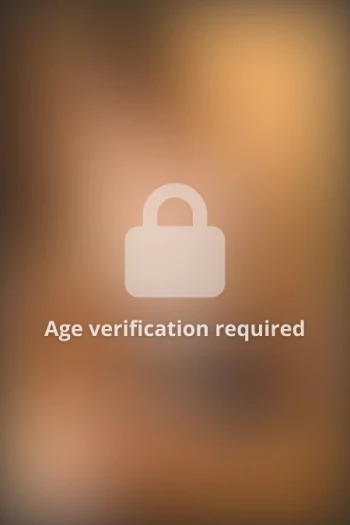 Pornstar Momo Nakamura